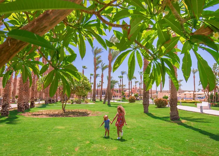 Albatros The Club - Aqua Park Resort 4*