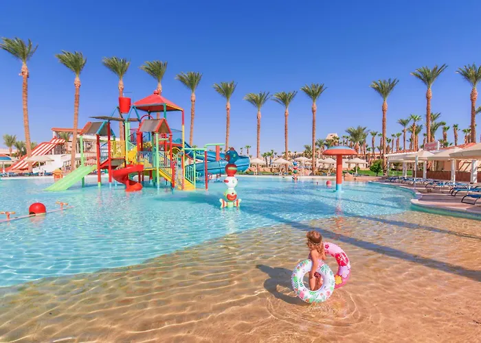 Albatros The Club - Aqua Park Resort 4*