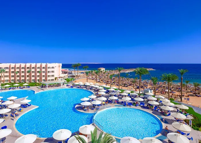 Albatros The Club - Aqua Park 4*